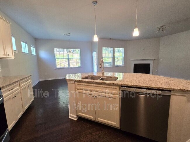 Photo - 14611 Murfield Ct