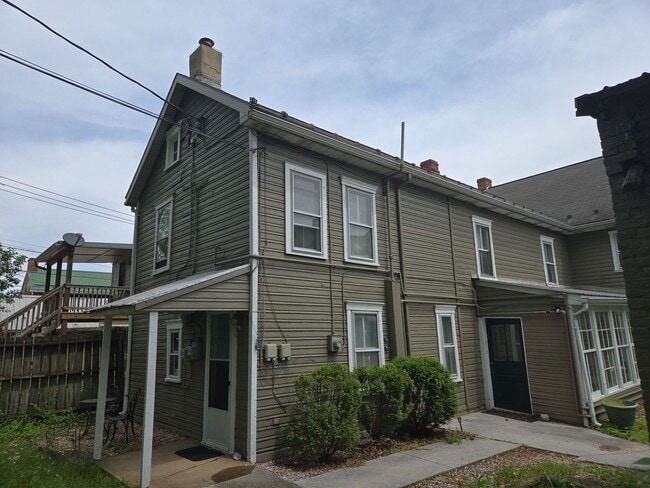 Photo - 106-108 S Main St Unit 106 3