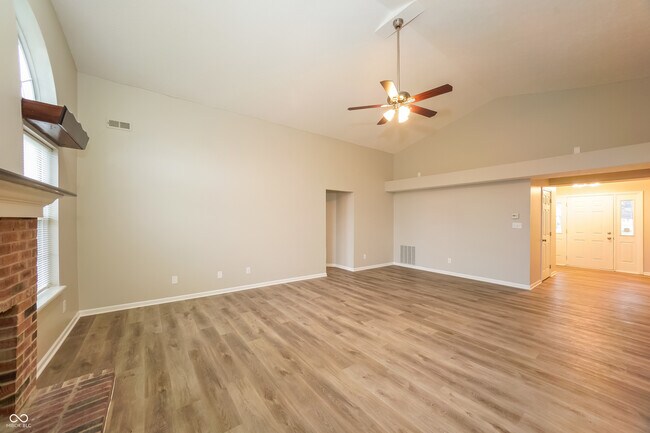 Photo - 4834 Countrybrook Ct