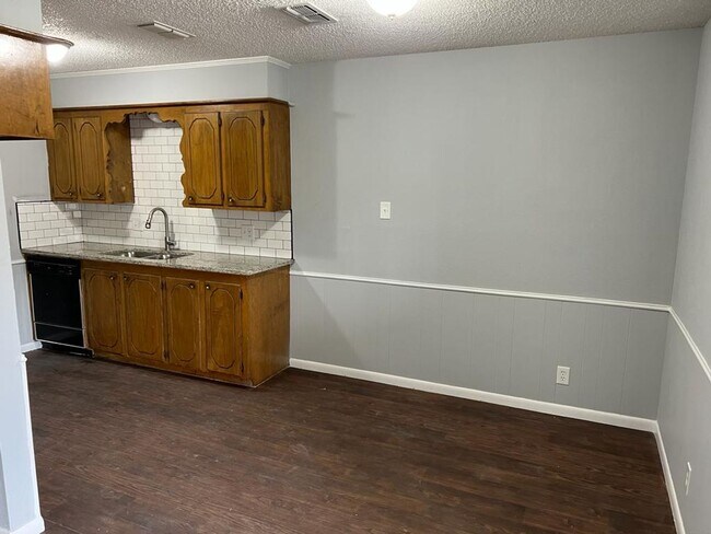 Photo - 1718-1721 Clearwood Unidad 1720