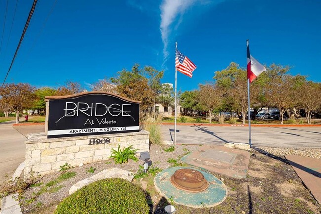 Building Photo - 11908 Anderson Mill Rd Unit 0331