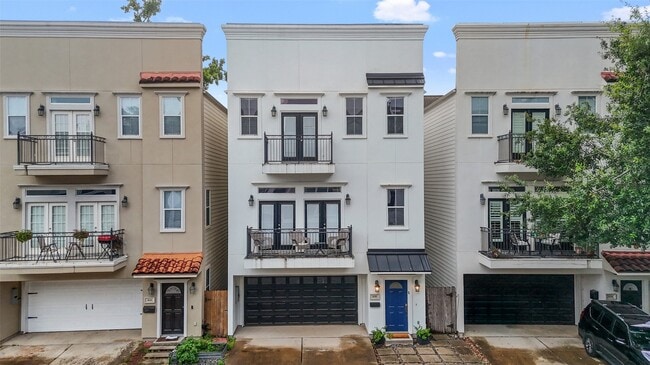 Building Photo - 1616 Utah St Rental