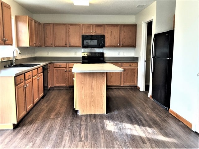 Photo - 1065 Meadowbrook Ln SW