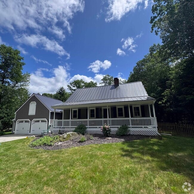 Building Photo - 44 Stowell Rd Rental