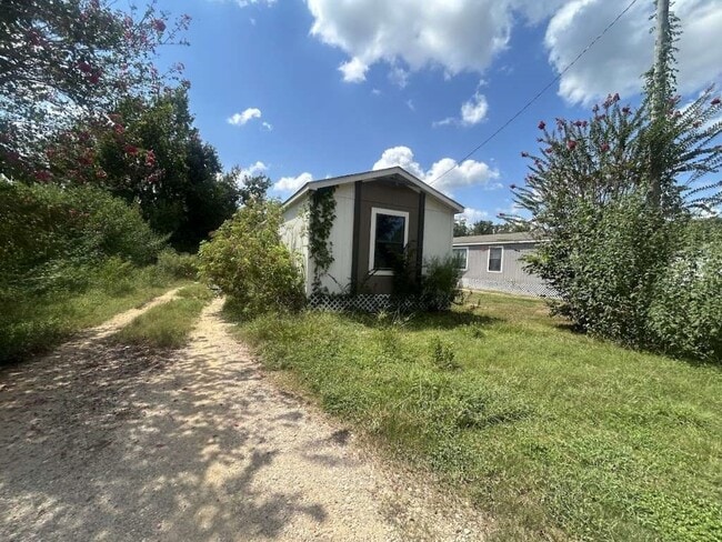 Photo - 176 Wood Fern Dr