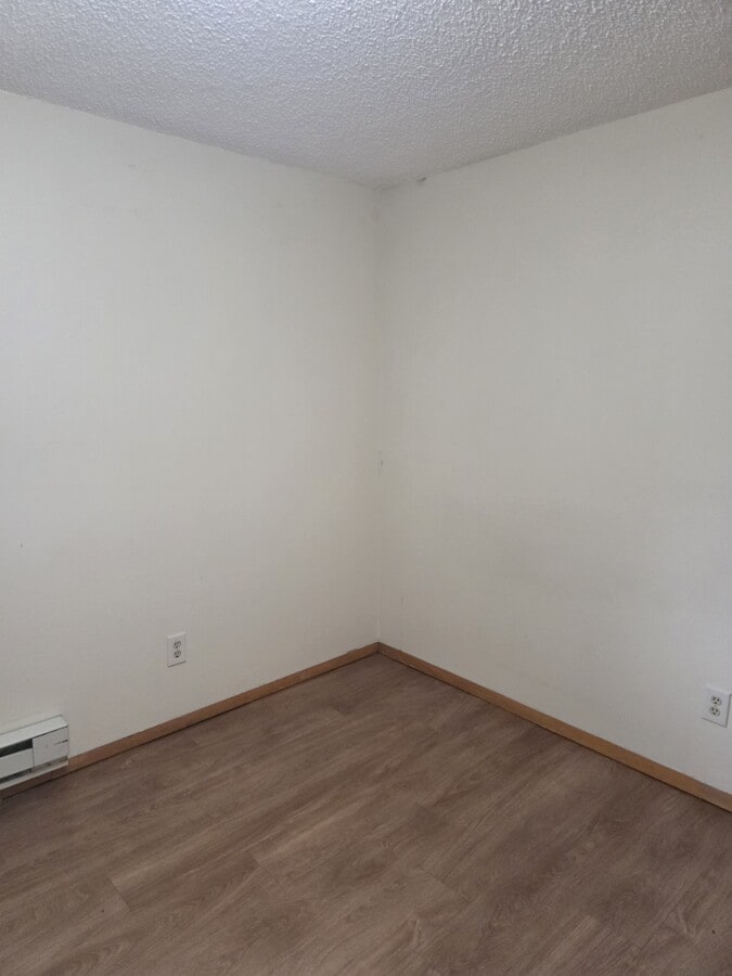 Photo - 702 Midland Ave