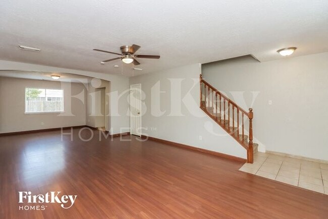 Photo - 10826 Belle Haven Dr