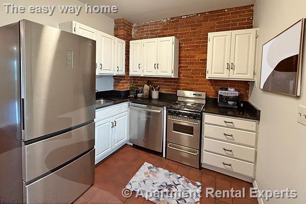 Photo - 164 Broadway Unit #2