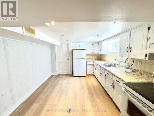 Photo - 36 Ashmore Ave