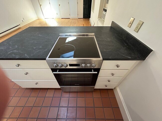 Photo - 31 Branch St Unit 2