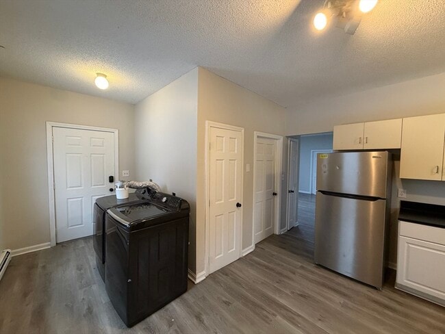 Photo - 137 Midland St Unit 1