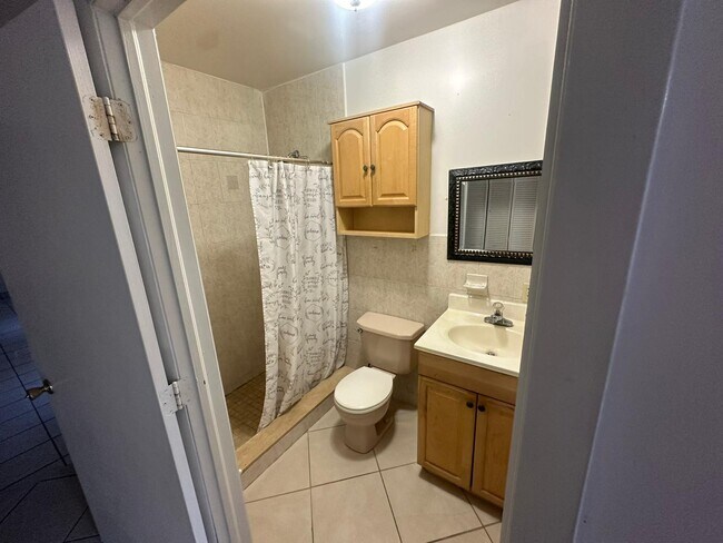 12510 SW 33rd St Unit 1