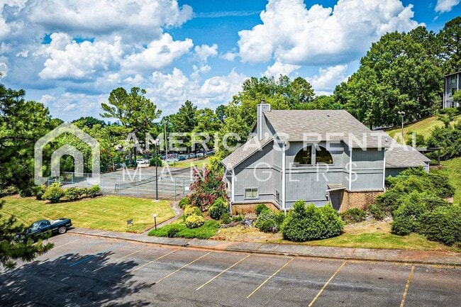 Photo - 406 Skyview Dr