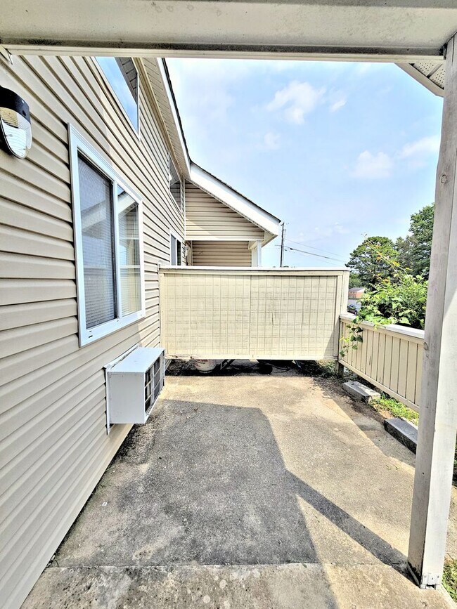 1425 Ascent Trail NW Unit B