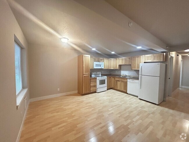 Building Photo - 17-21 5th St Unit 19 5th St Rental