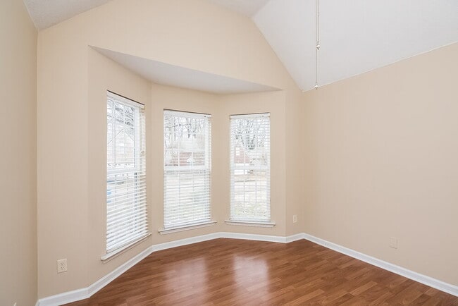 Photo - 5400 Milton Ridge Dr