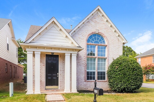 Photo - 10436 Sunnybrook Cir
