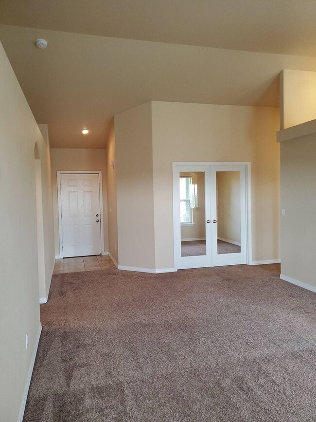 Photo - July & August Rent FREE - Central Heat & Air/ Garage/ Bonus Room
