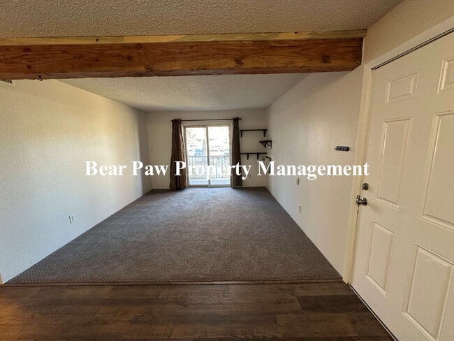 Photo - 2 bedroom condo in Golden, Convenient Location! Unit R4