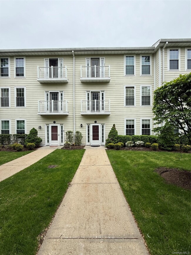 Photo - 31 Greenridge Ave Unit 1C