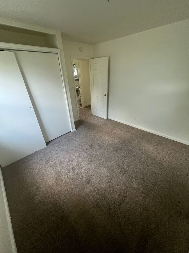 Photo - 26355 Academy St