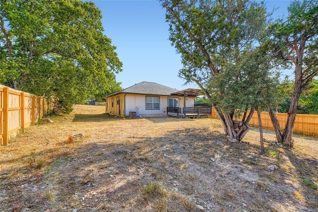 Photo - 930 Panorama Dr