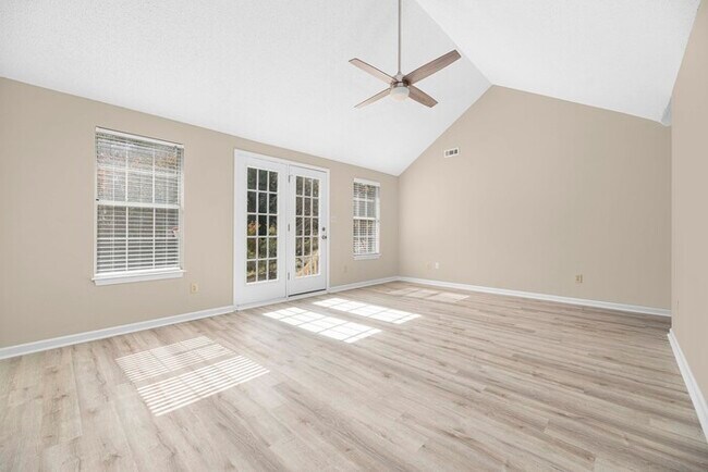 Photo - 1525 Wimbleton Woods Dr