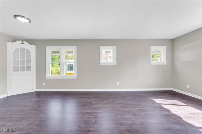 Photo - 4646 E 147th St Unit 1/DN