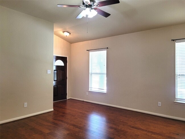 Photo - 6042 Starbrook Creek Dr