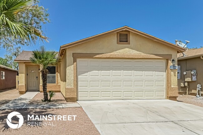 Building Photo - 1594 W Swisher Pl