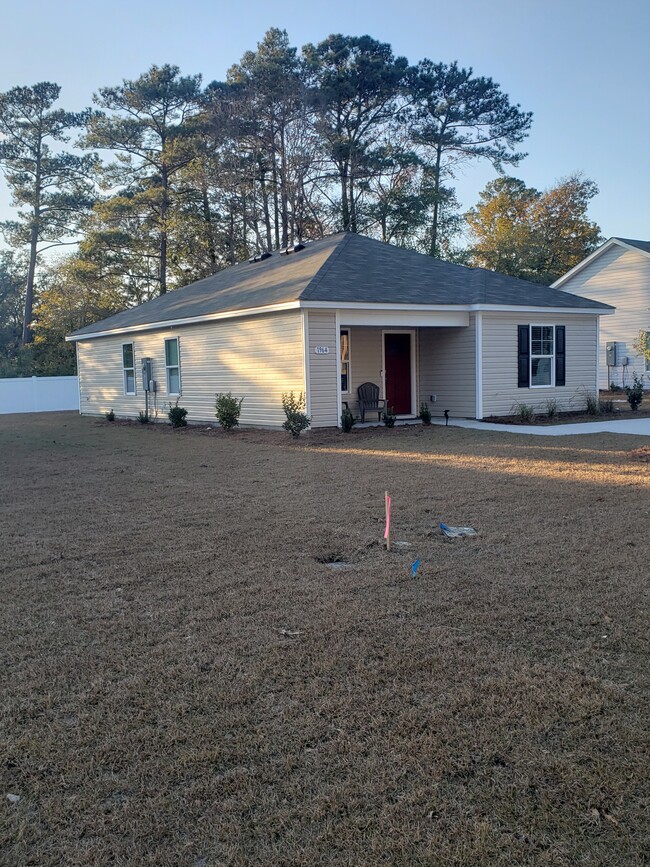 Photo - 1964 Whispering Pine St SW House