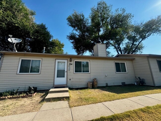 Building Photo - Bonfoy 702\704 Unit 704 Bonfoy Ave