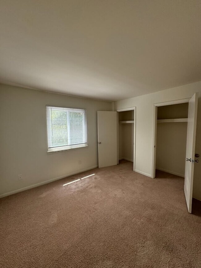 Photo - 600 Reusens Rd Unidad M136