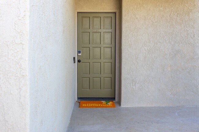 Photo - Stylish Palm Springs Retreat with Pool