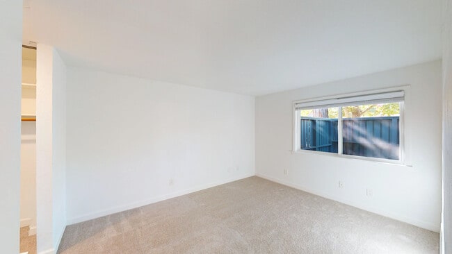 Photo - 450 Alameda del Prado Unit 450D