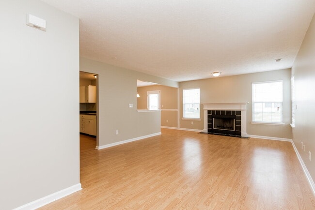 10458 Wintergreen Way