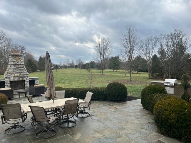 Photo - 9020 Whisperinghill Dr