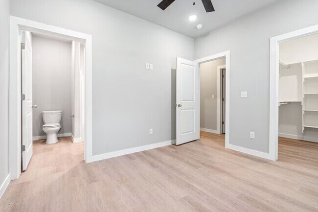 Farmington Hills Duplexes