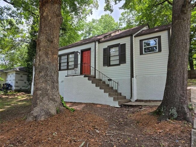Photo - 1336 Wichita Dr SW