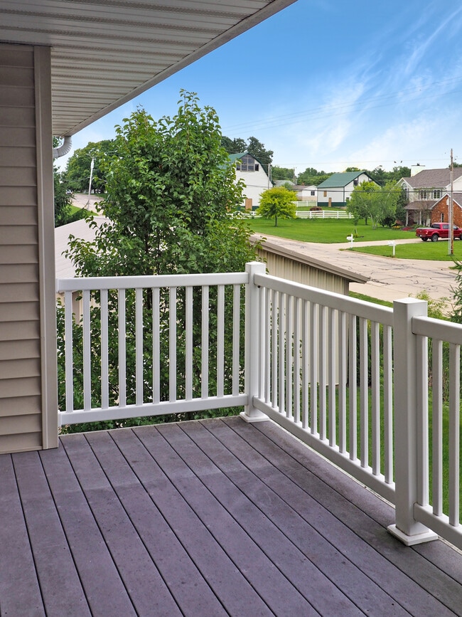 Cedar Creek Apartments