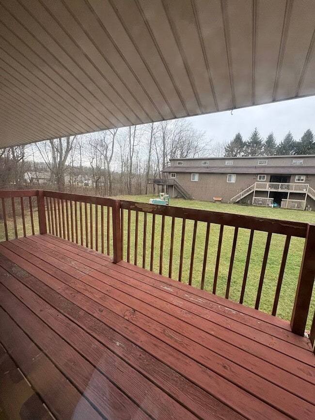 Photo - Three bedroom one bathroom townhouse for rent