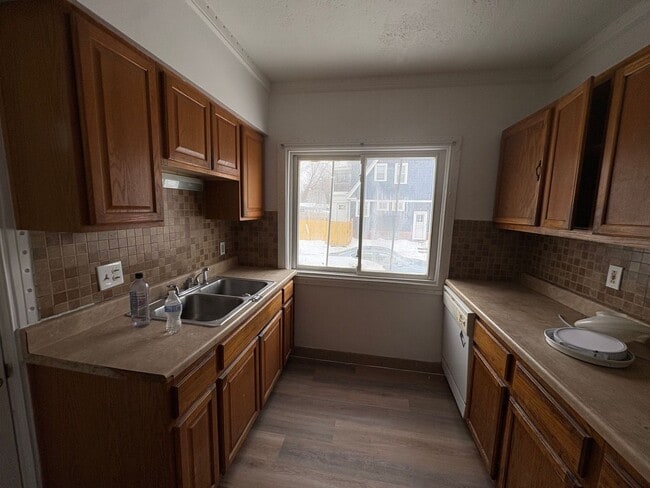 Building Photo - 1007 Elbon Rd