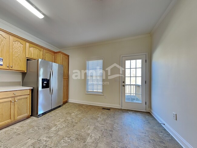 Photo - 24 Lakewood Ct NW