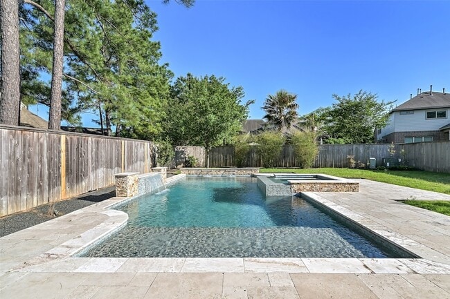 Photo - 7 Wyatt Oaks Dr Casa