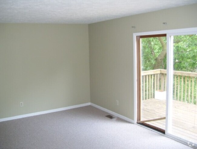 Building Photo - 1127 Lafayette Ave Rental
