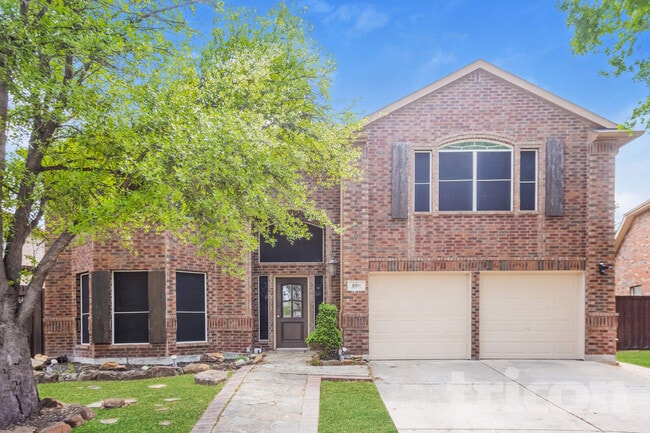 Building Photo - 220 Flatwood Dr