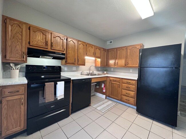 Stockton Apartments- Sharp Lane Community ... - Stockton Apartments- Sharp Lane Community ...