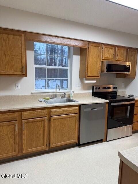 Photo - 14 Foxfire Ln