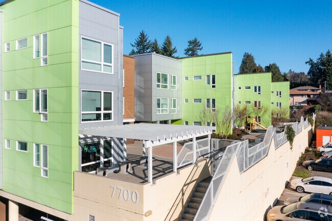 Photo - Emerald City Commons