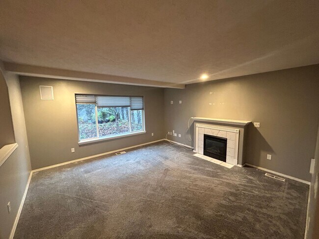 Photo - Beautiful 3 Bedroom, 2 Bath House in McMin...